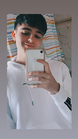 Borja Catala Camarena