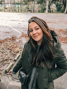 Candela Rivas tejedor