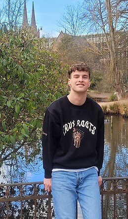 Niklas B