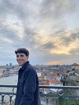 Javier García González