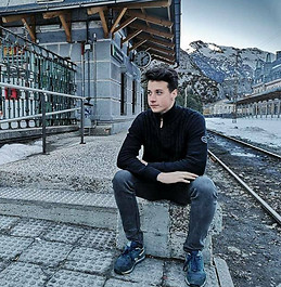 Angel García Linares