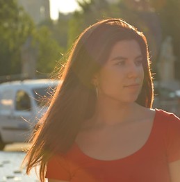 María Manzanal García