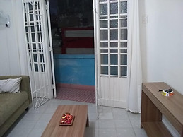 Apartamento independiente muy acogedor a un paso del malecón hab