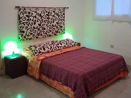 Apartamento independiente muy acogedor a un paso del malecón hab