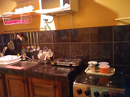 Apartamento independiente muy acogedor a un paso del malecón hab