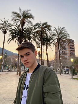Adán Gómez
