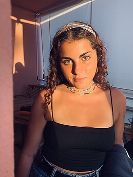 Carmen Calderón