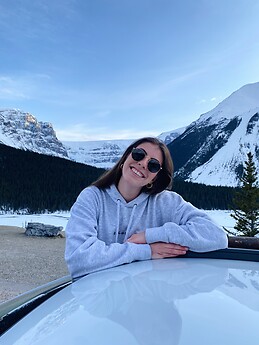 Lucia Charlón González