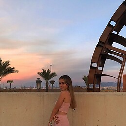 María L