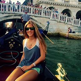 Ana Paramio Aparicio