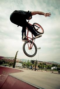 Alex Castaño Dakota