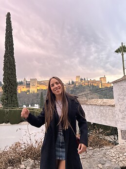 Clara López Amorós