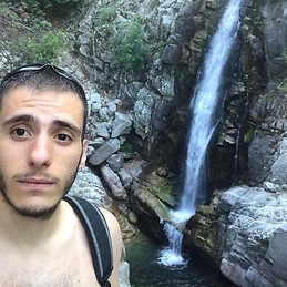 Αποστόλης Γερακάρης