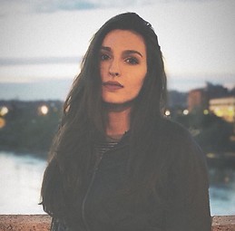 María Ballesteros