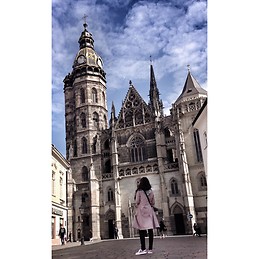 Katarína Štrajtová