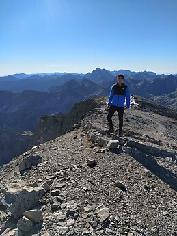 Álvaro Núñez Armendáriz