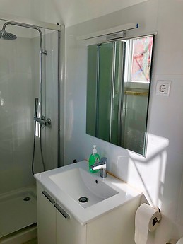 Sunny apartment in Lisbon city center