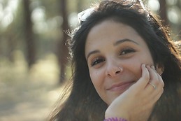 Lucía R