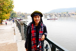 Aina Santoso