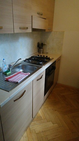 Sunny room in a 3 - bedroom apartment located at Pricna street -