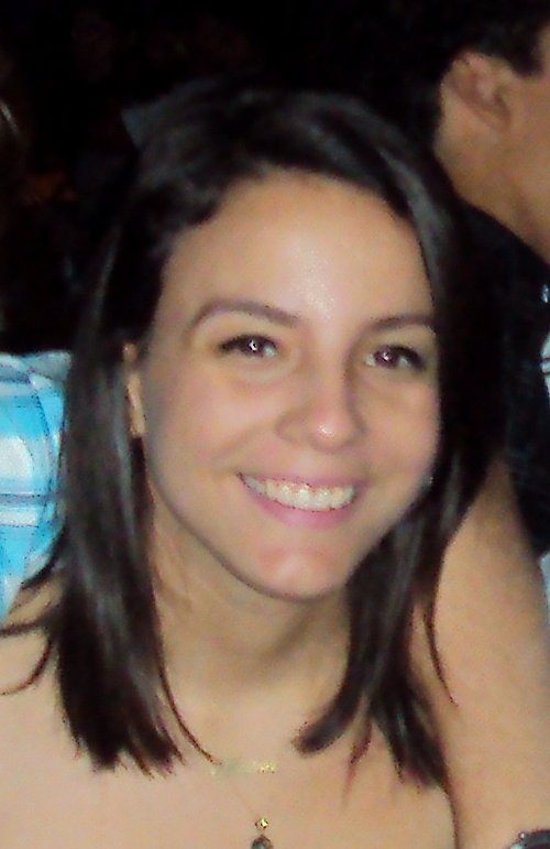 Thainá Leite