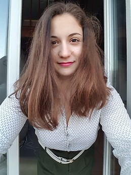 Clea Pecoraro