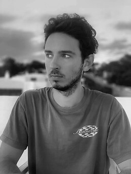 Javier Echezarreta Torres