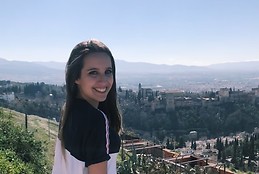 Shania Ruiz