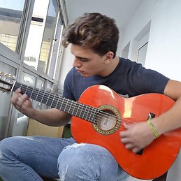 Atila Escolano Sánchez