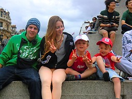 Jessica Compton-James Vallès