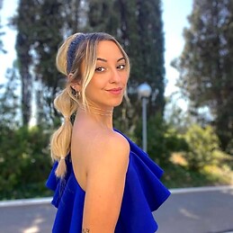 María Dobato