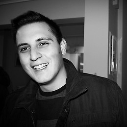 Βασίλης Καλύβας