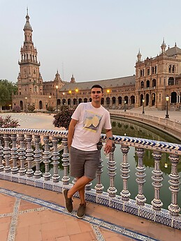 David Ursueguía Borja