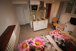 Comfortable studio in the ground floor for rent in Prague 17