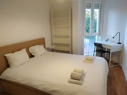 3 bedrooms in Olivais Square-3 min from metro