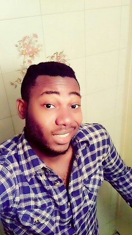 Warren Nzambi