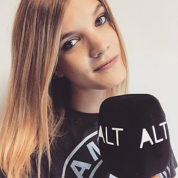 Clara López