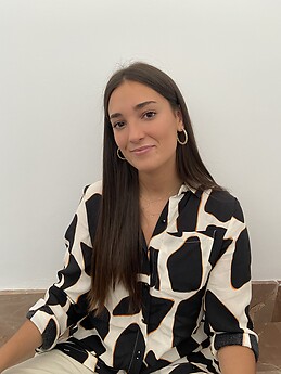 Julia mateo martinez