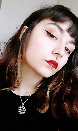 RENEE-AINHOA LARRAÑAGA