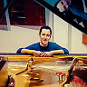 Luis López Piano