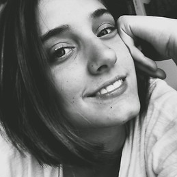 Clara Almanza Andreu