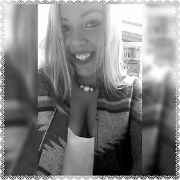 Lola Castañeda Paradela