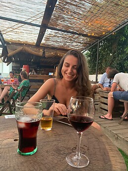 Julia Diego