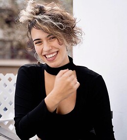 Helena Valanzuela Villena
