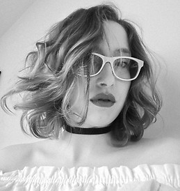 julia dzwonik