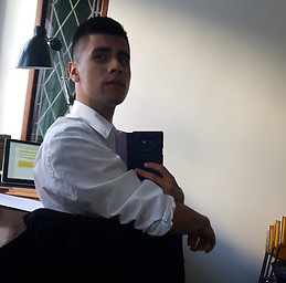 Andres Charry Hernandez