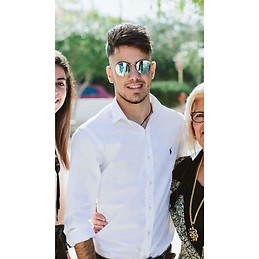 Διονύσης Καρμπαδάκης