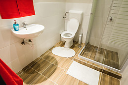 5 bedroom apartment to rent - From NOW