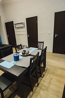 5 bedroom apartment to rent - From NOW