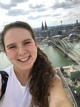 Eva Maria Durán Goytizolo